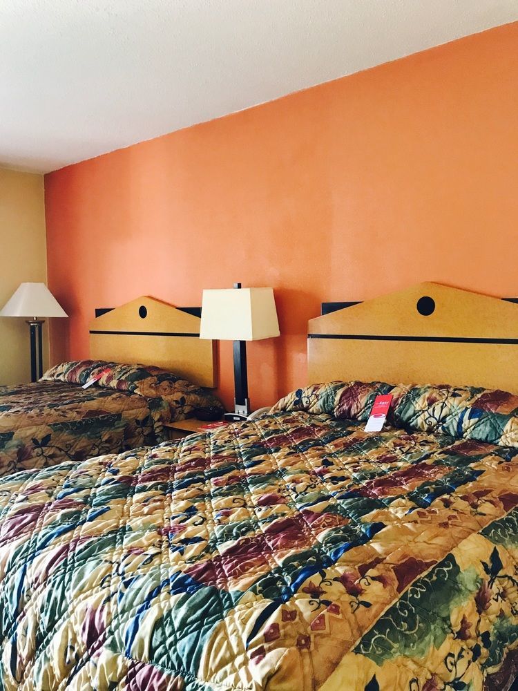 Milan Inn & Suites Dış mekan fotoğraf
