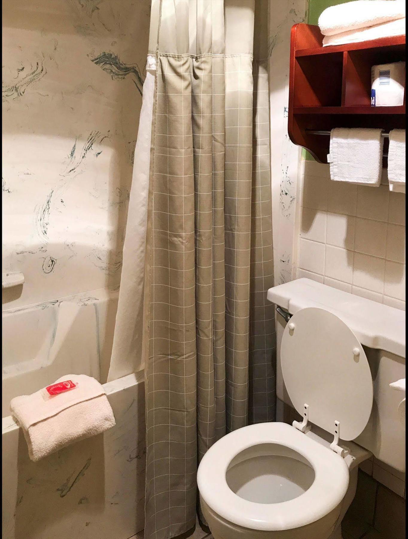 Milan Inn & Suites Dış mekan fotoğraf