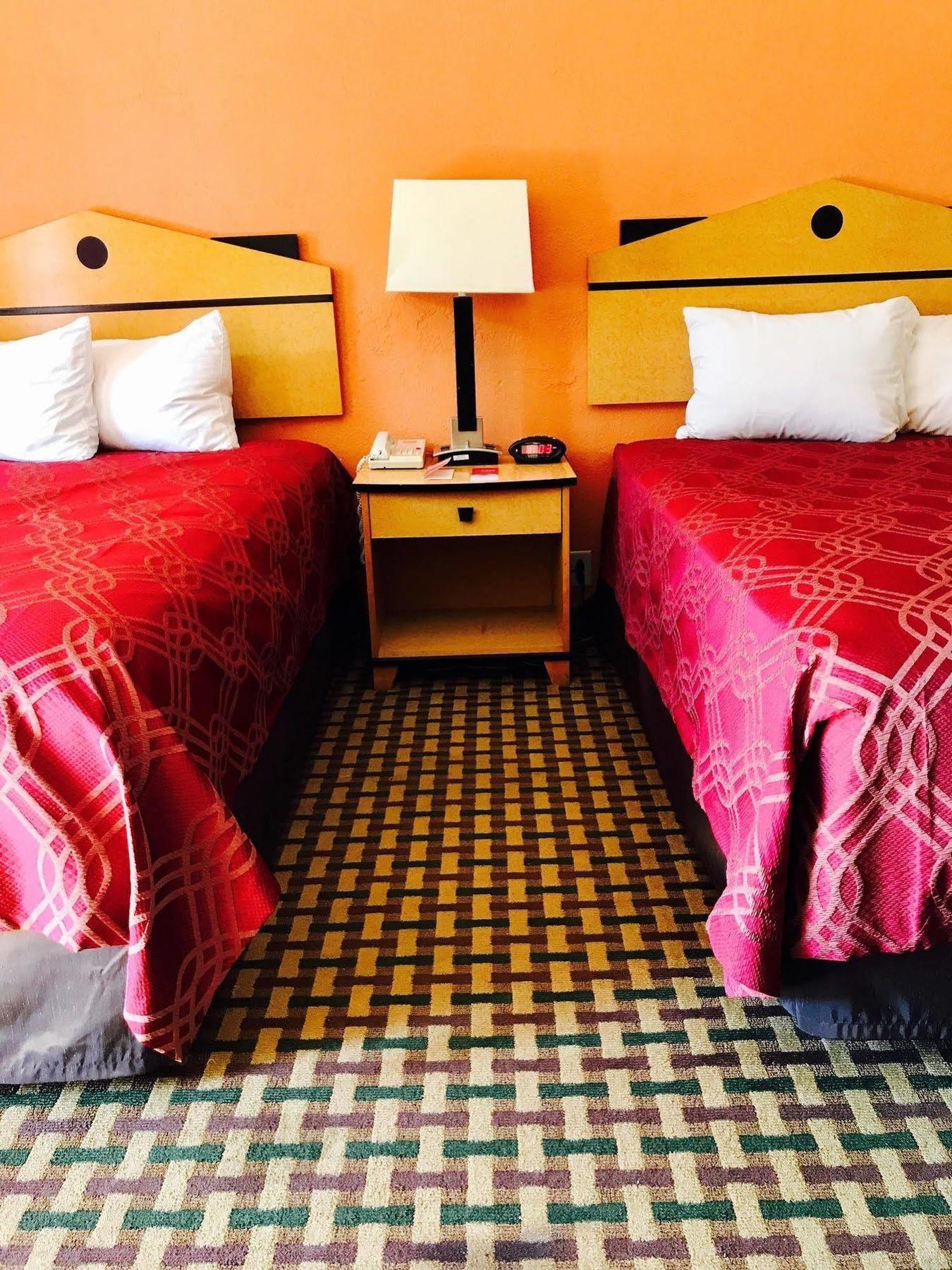 Milan Inn & Suites Dış mekan fotoğraf